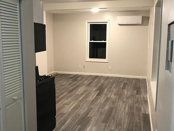 be the first to rent this completely remodeled unit
