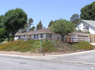 793 Foothill Rd, Santa Paula, CA 93060