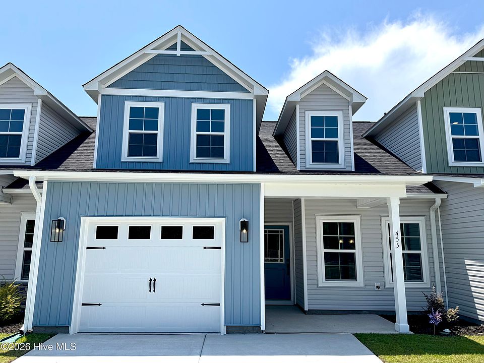 1st image of 455 Timbercrest Circle SE