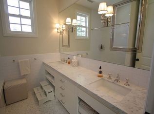 4088 Camellia Ave, Studio City, CA 91604
