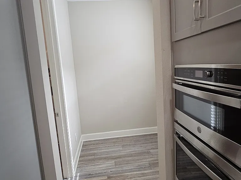 21 Los Lagos Blvd — Photo 15