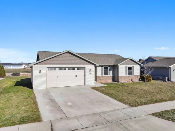 1320 Marie Dr, Kaukauna, WI 54130