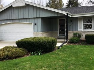 4435 W Wanda Ave, Greenfield, WI 53220