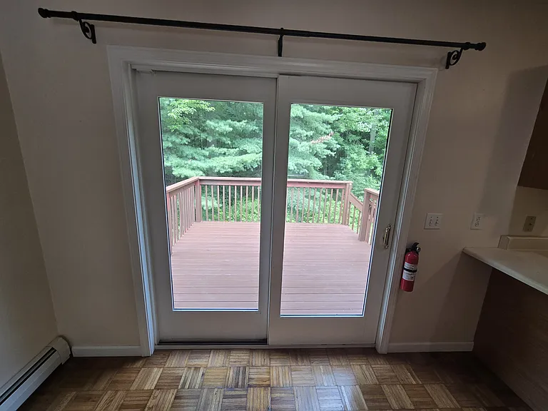 140 Birch Ct — Photo 3