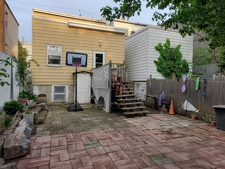 353 Liberty Ave #1 — Photo 15