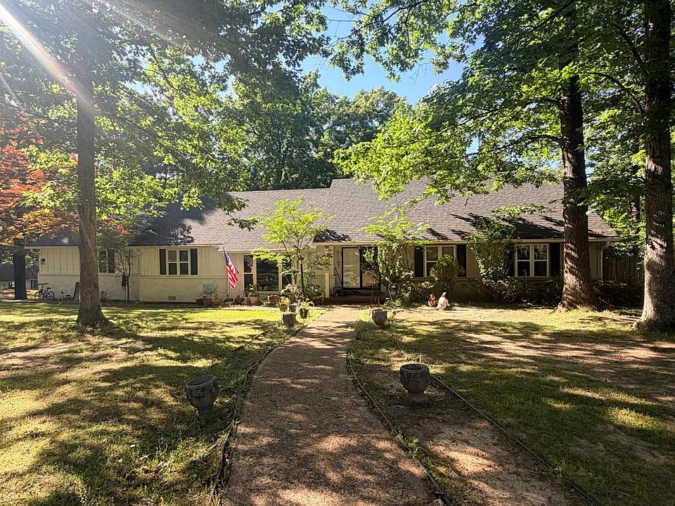 1st image of 1938 Paula Dr