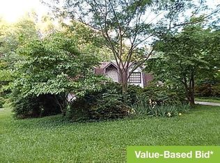 804 Belhaven Rd, Cary, NC 27513