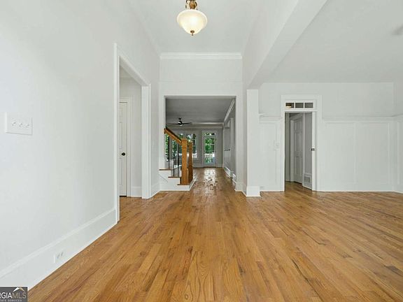 5th image of 706 Jackson Miller Cir