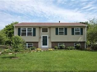 221 Kenlock Dr, Lexington, KY 40517