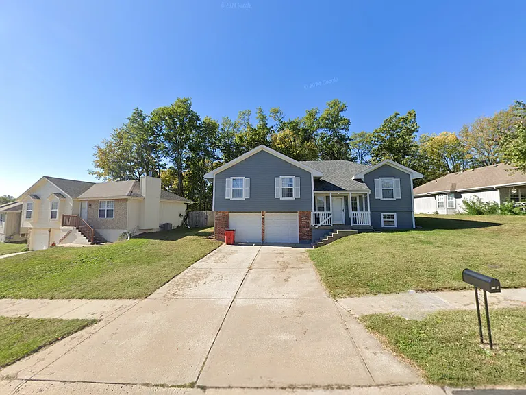 Independence Duplexes — Photo 61