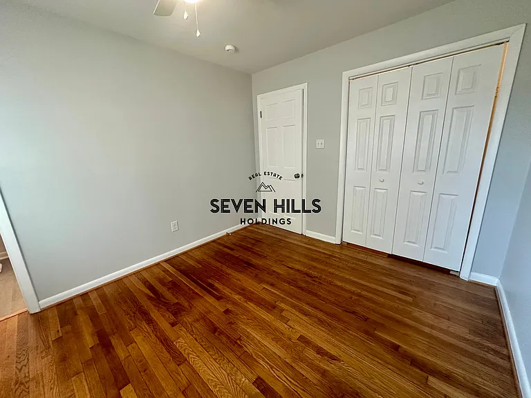 1007 Kinney St — Photo 13