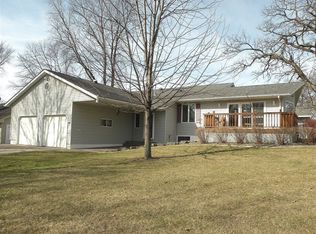704 Church St SW, Hutchinson, MN 55350