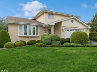 17754 Chestnut Ave, Country Club Hills, IL 60478