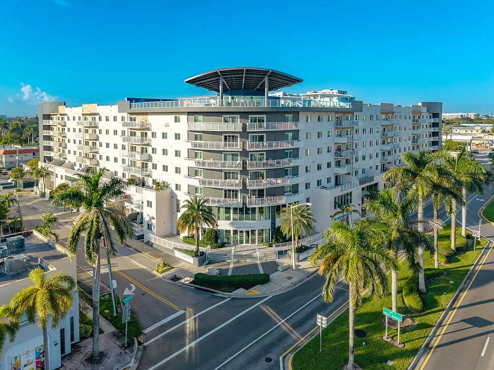 The Place at Dania Beach