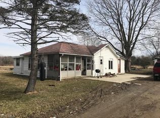 9350 Stanley Rd, Garrettsville, OH 44231