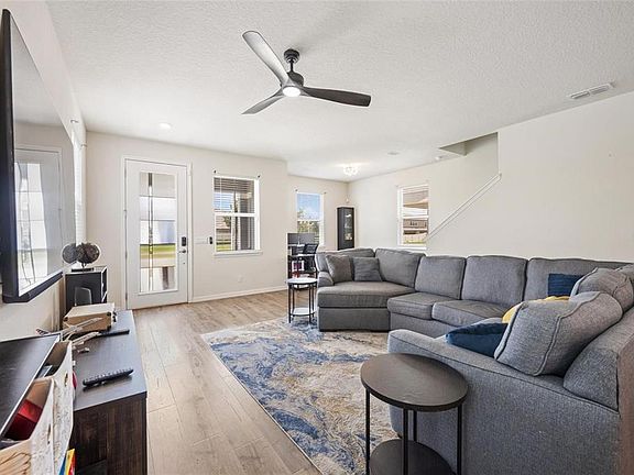 5th image of 2769 Franklin Rd