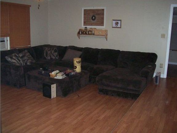 2nd image of 10325 E Highway 36