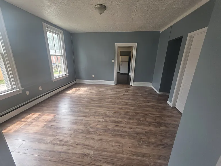 14 Pleasant St #1 — Photo 15