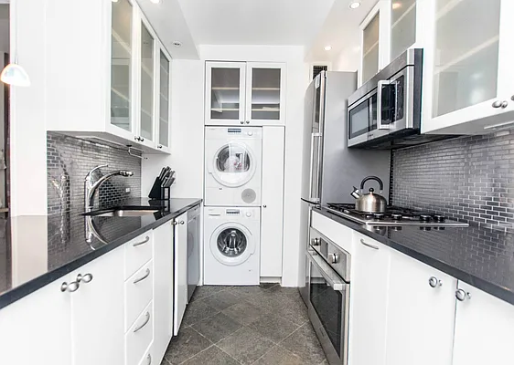 Sold by Keller Williams NYC | media 11