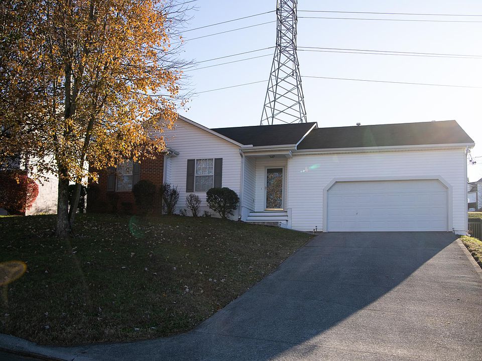 1st image of 4520 Castleman Ln