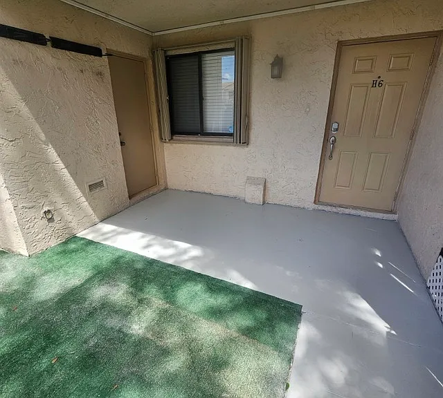 8041 Southgate Blvd #H6 — Photo 44