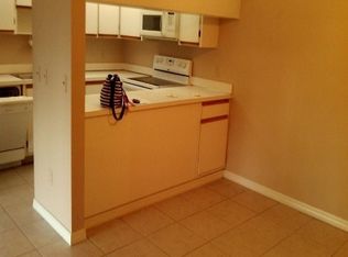 2803 SE Round Table Dr, Port Saint Lucie, FL 34952