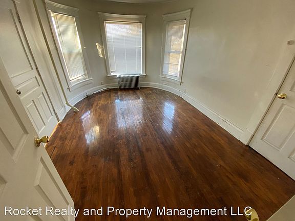 2nd image of 126 Clark St #2