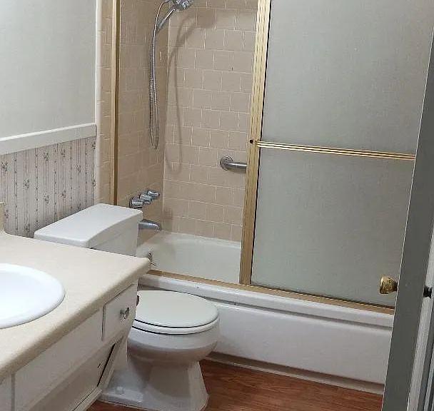 444 Tyler Way #A — Photo 3