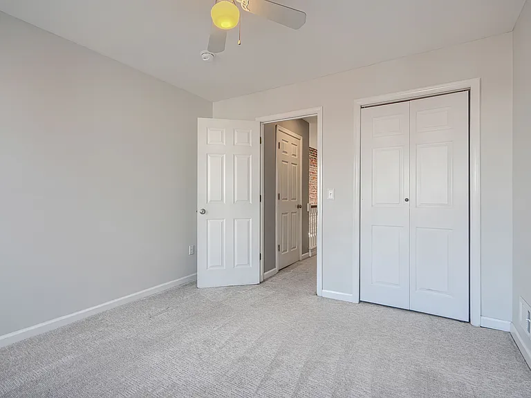 108 N Rose St — Photo 7