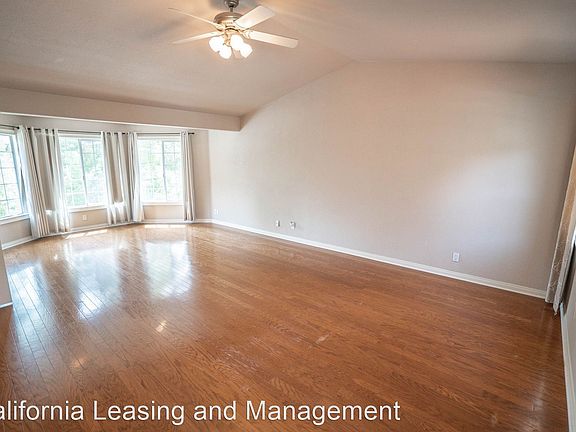 3rd image of 15102 Julianne Ct