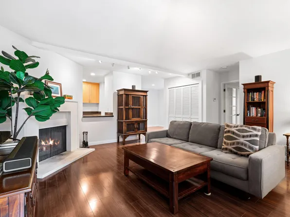 1815 Bath St APT 6, Santa Barbara, CA 93101