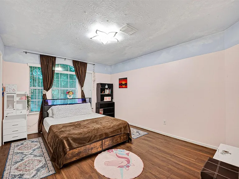 2602 Falcon Knoll Ln — Photo 29