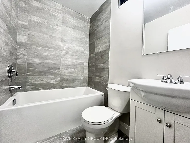 435 Nelson St #1 — Photo 11
