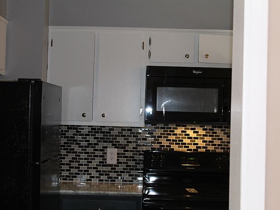 4th image of 1872 20th St