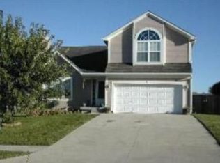 10206 E 222nd St, Peculiar, MO 64078