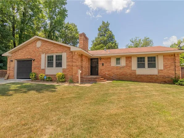 315 14th Ave, Phenix City, AL 36869