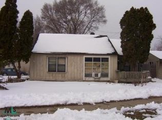 12700 Saratoga St, Oak Park, MI