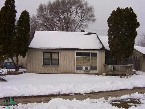 12700 Saratoga St photo 1