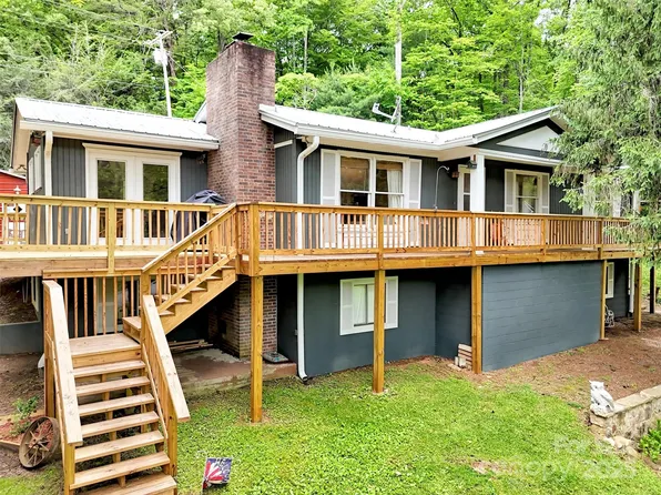 49 Trimont Mountain Trl, Franklin, NC 28734