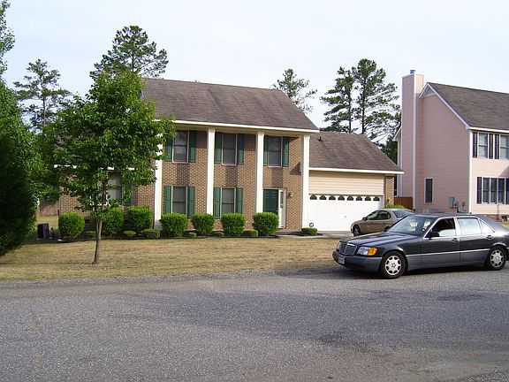 7528 Shillinglaw Circle (Summer)