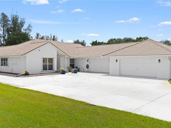 2940 SW 155th Ln, Fort Lauderdale, FL 33331