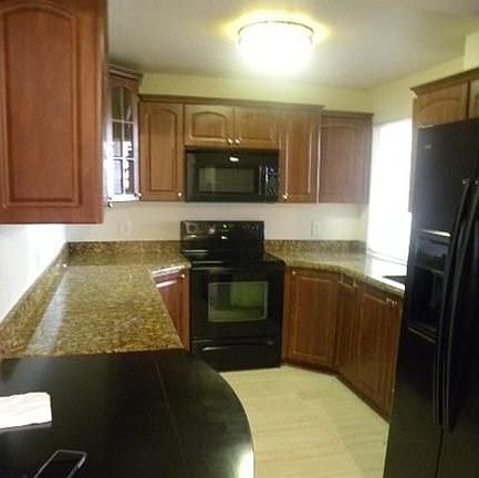 4th image of 4625 NW 99th Ave APT 103