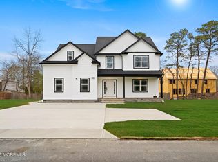 2117 Broadway Blvd, Toms River, NJ