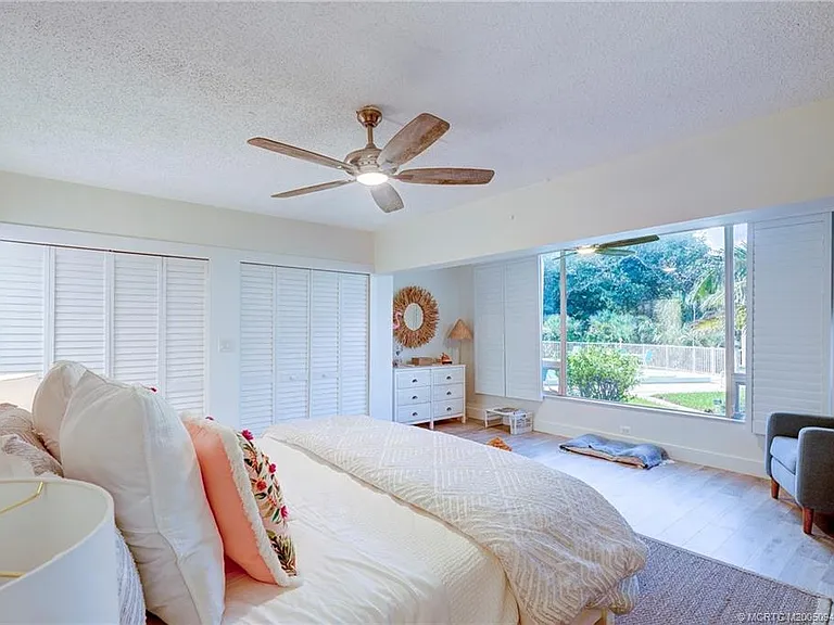 245 NE Macarthur Blvd #11 — Photo 19
