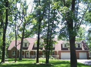 5803 Amherst Ct, McHenry, IL 60050