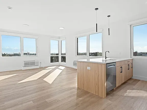 28 Jefferson St #VAR5 — Photo 7