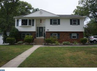 1121 Sierra Dr, Toms River, NJ 08753