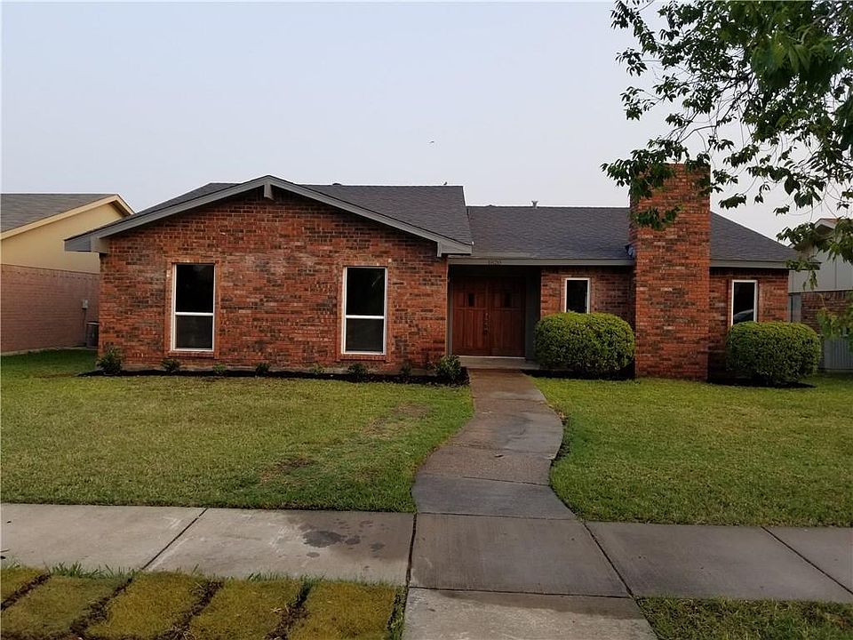 1st image of 1820 Red Oak Ln