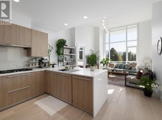 1295 Conifer St #307, North Vancouver, BC V7J0B4