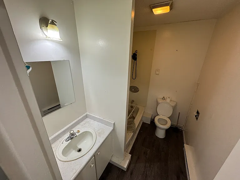 1 Prince Edward St #308 — Photo 10